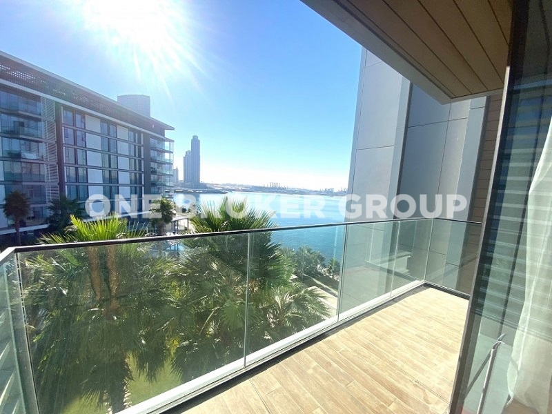 2+m l Vacant l Sea view l Available now.-image